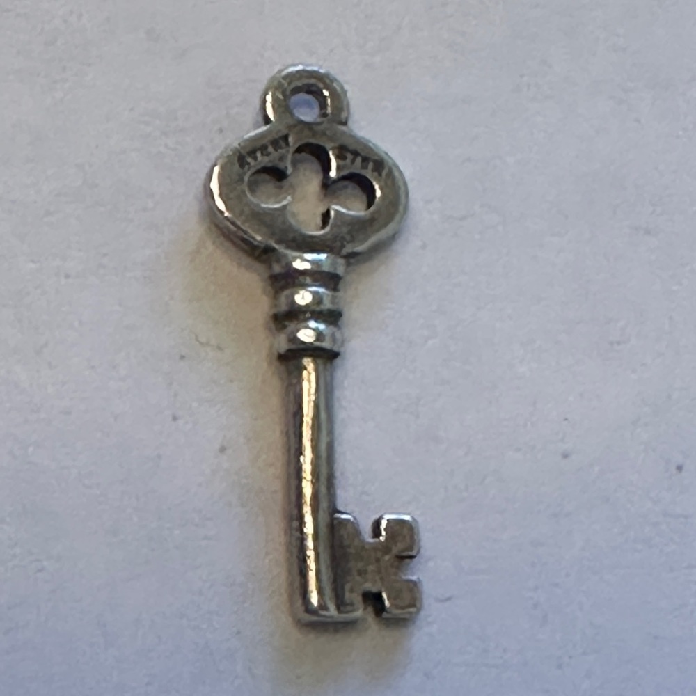 Retired James Avery Key Charm Gem